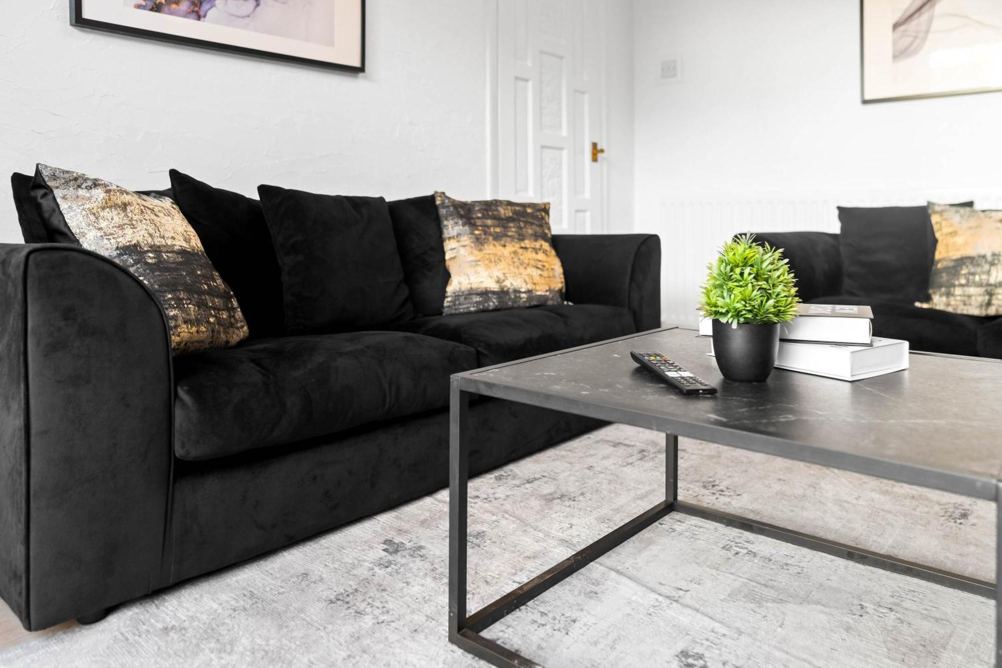 Holiday home Luxury Four Bed House - Parking - Garden - Netflix 802w Birmingham