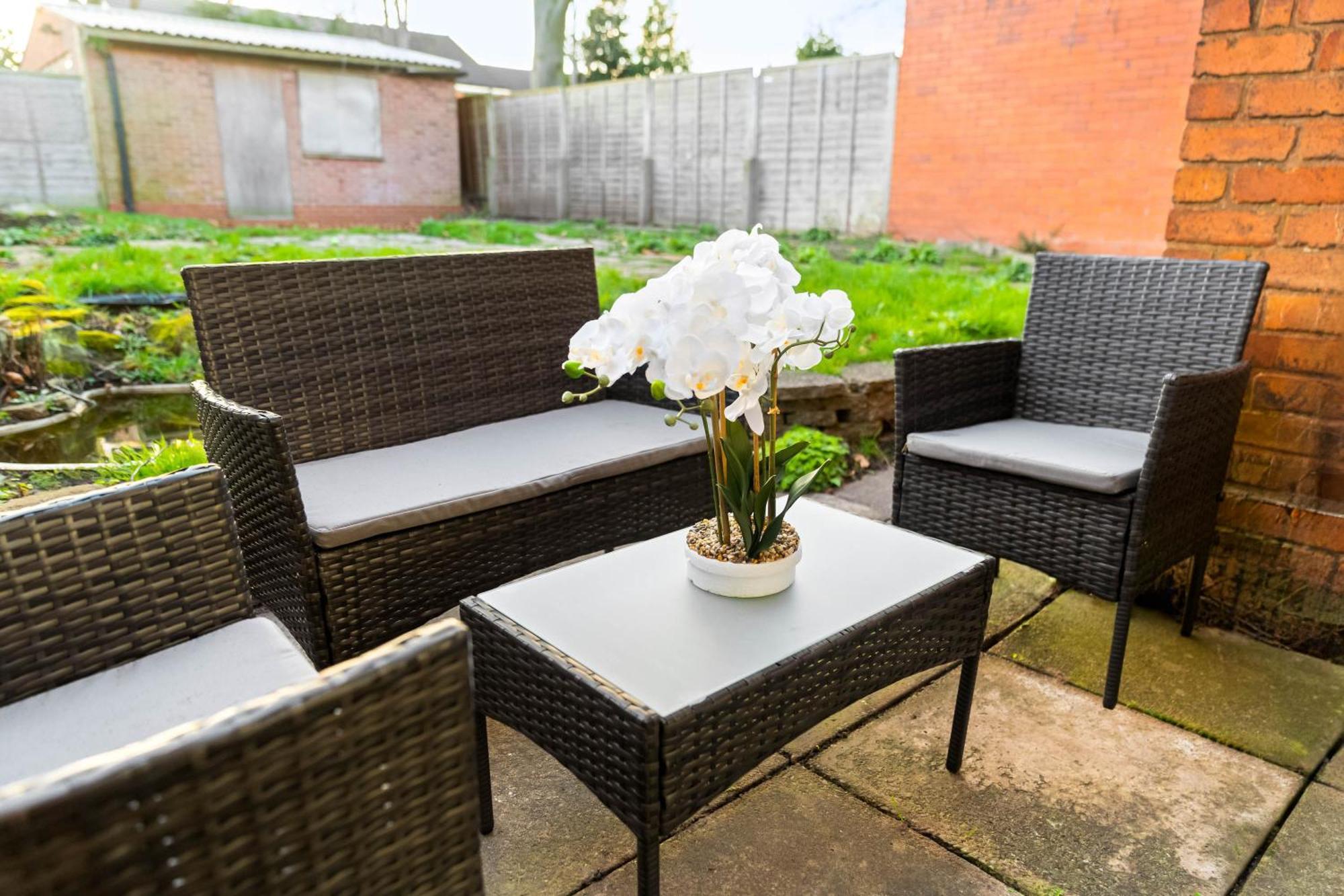 Luxury Four Bed House - Parking - Garden - Netflix 802w Holiday home Birmingham